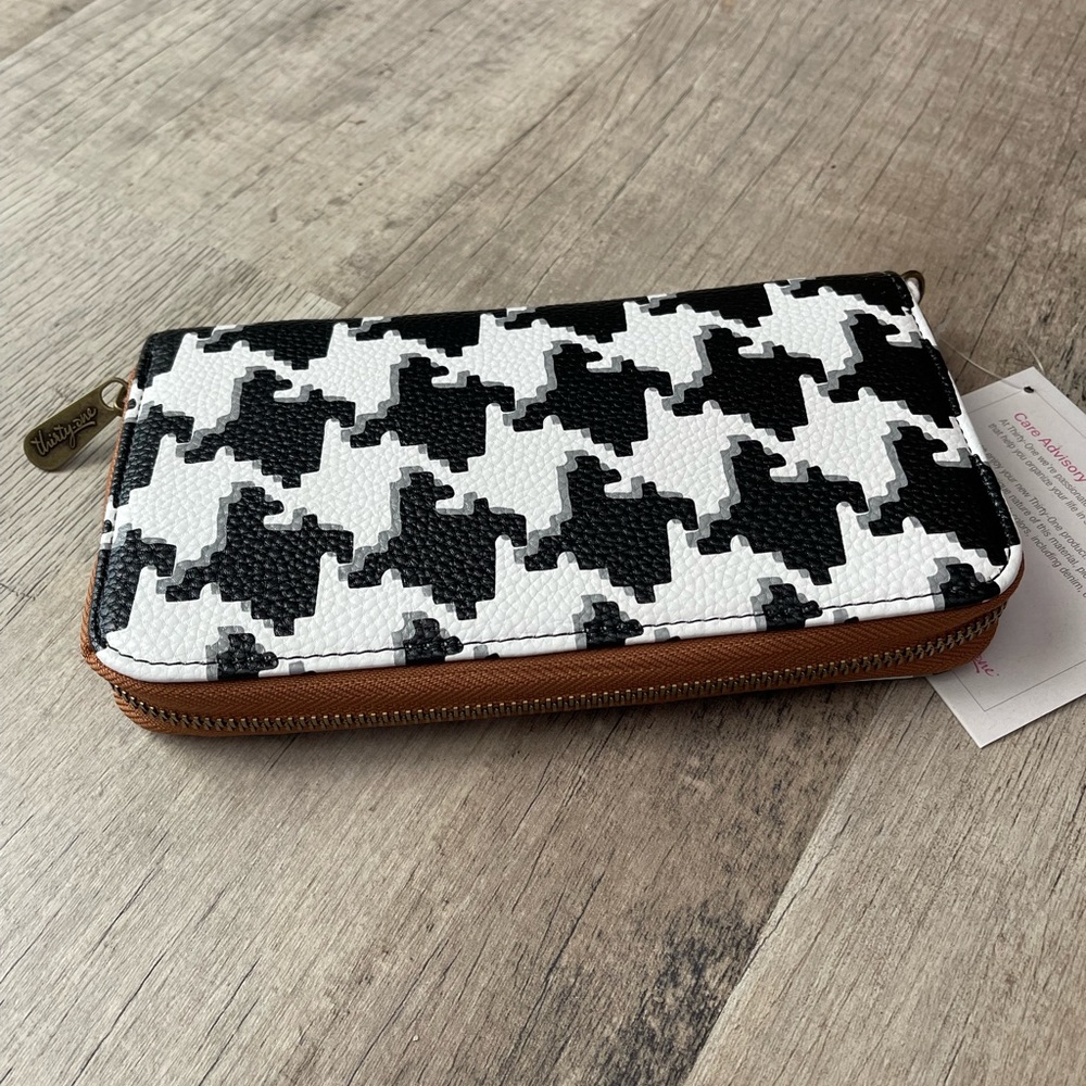 NWT ThirtyOne All About The Benjamin’s Wallet